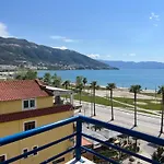 Andi Seaview Апартаменты