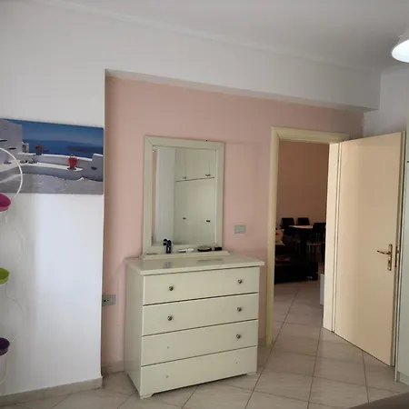 Andi Seaview Apartment