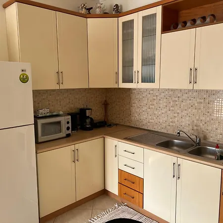 Andi Seaview Apartamento *