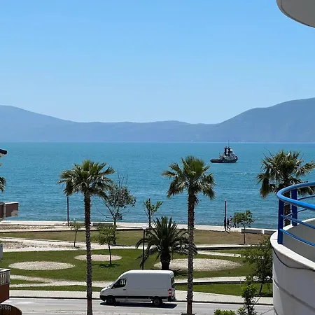 Andi Seaview * Vlorë