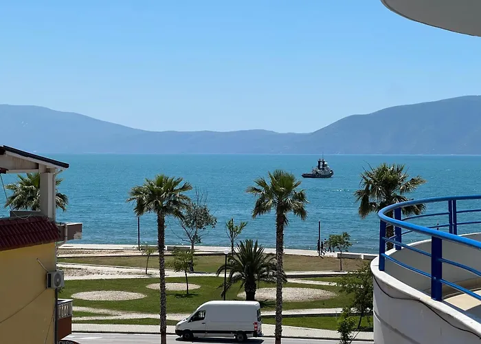 Andi Seaview * Vlorë